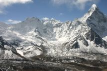 IMG_8211 Ama Dablam und Eiswand.jpg